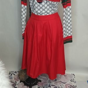Red mid length Skirt NWT size 10